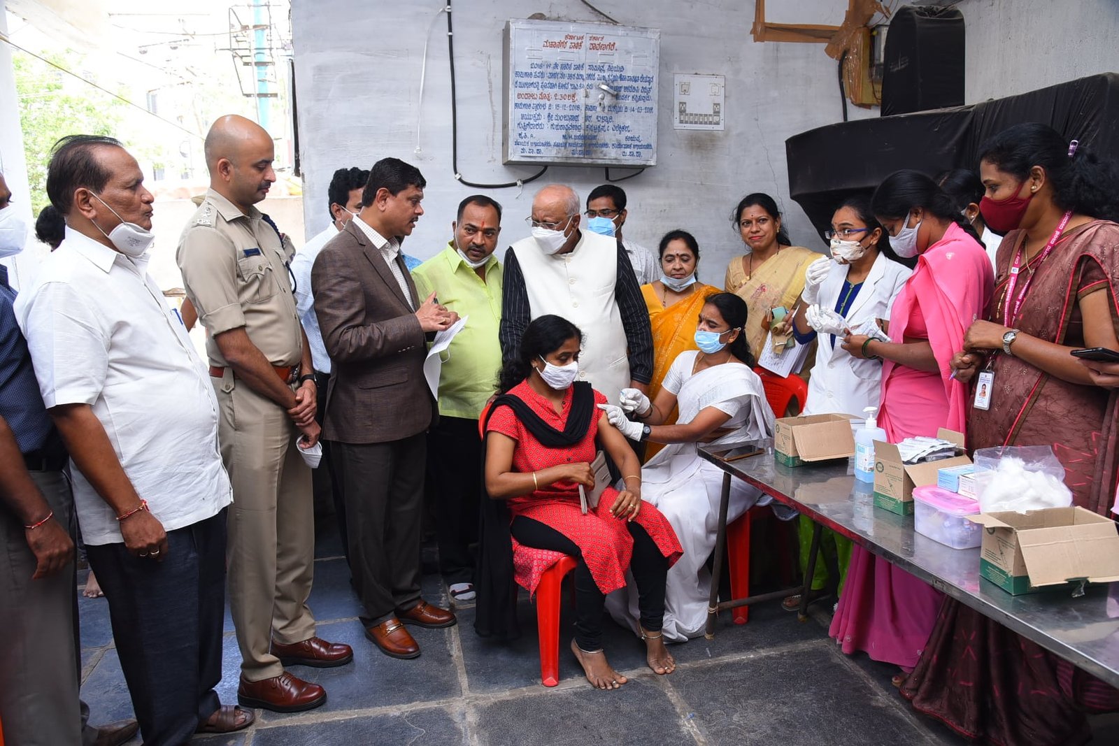 mp siddeshwara corona vaccine visit